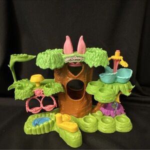 Playset Treehouse Toy in Green and Pink